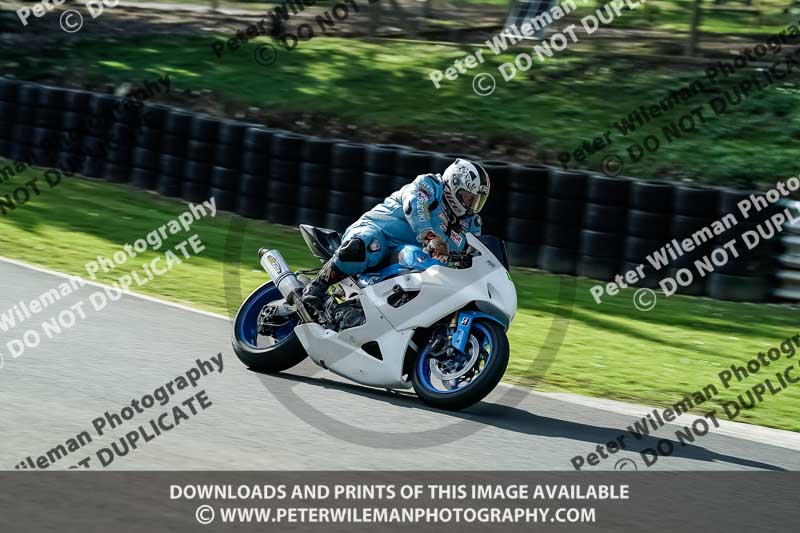 cadwell no limits trackday;cadwell park;cadwell park photographs;cadwell trackday photographs;enduro digital images;event digital images;eventdigitalimages;no limits trackdays;peter wileman photography;racing digital images;trackday digital images;trackday photos